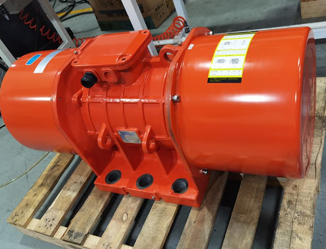 Motor Rung -Model: MVE 5500/15 -2.5KW -3Phase